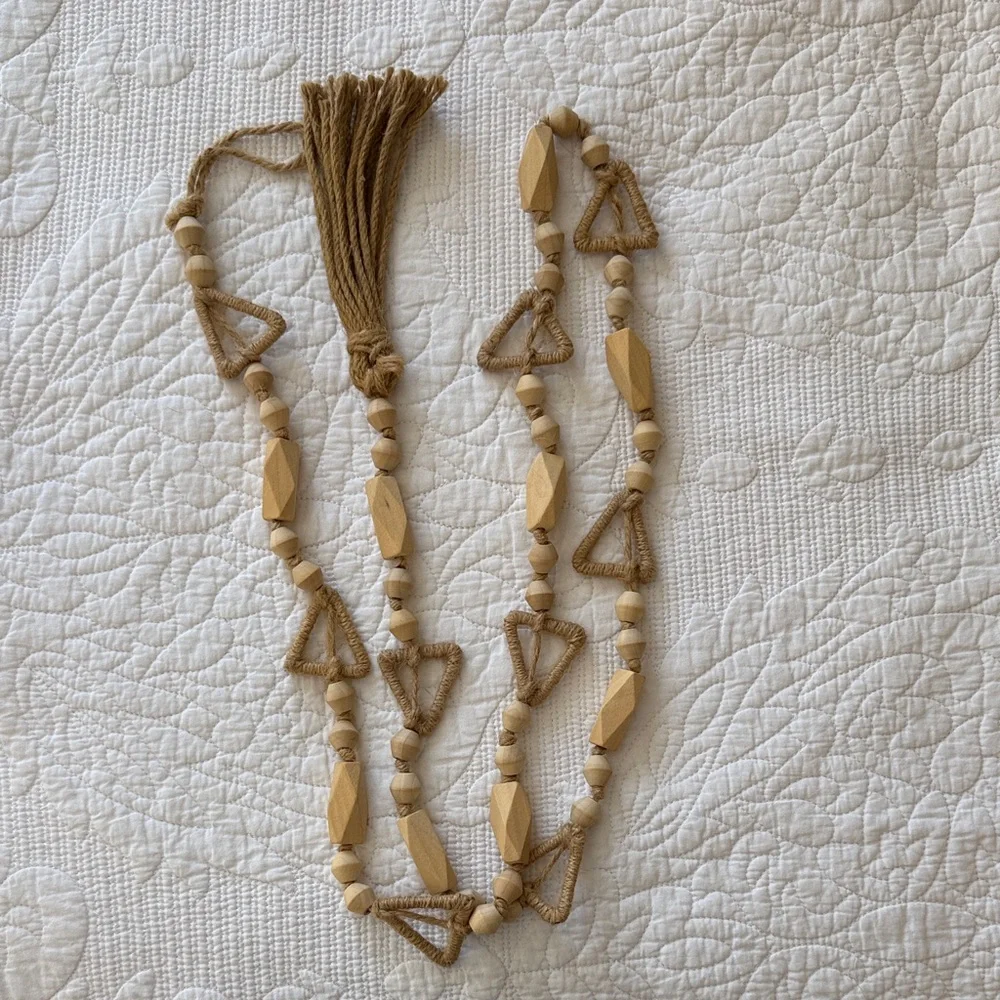 Rustic Tan‎ Geometric Necklace